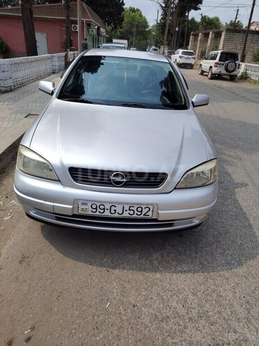 Opel Astra 2002, 172,000 km - 1.6 l - Astara