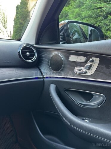 Mercedes E 220 d 2016, 165,000 km - 2.2 l - Bakı