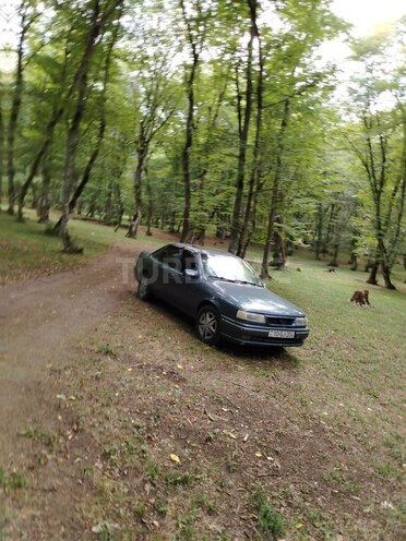 Opel Vectra 1989, 500,000 km - 2.0 l - Bakı