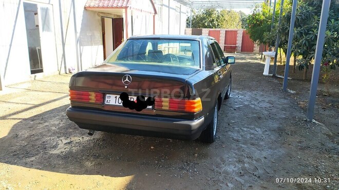 Mercedes 190 1992, 250,000 km - 2.3 l - Cəlilabad