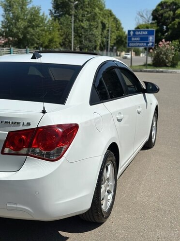 Chevrolet Cruze 2010, 359,442 km - 1.8 л - Qazax