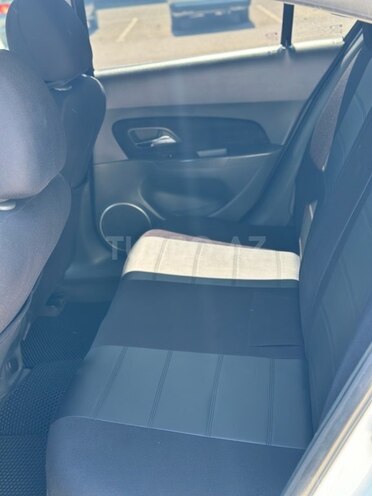 Chevrolet Cruze 2010, 359,442 km - 1.8 л - Qazax