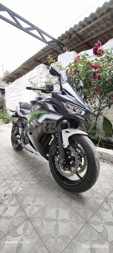 Kawasaki Ninja 650-1