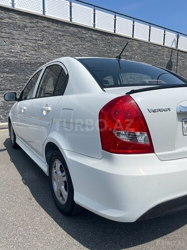 Hyundai Accent 2009, 170,000 km - 1.4 l - Bakı