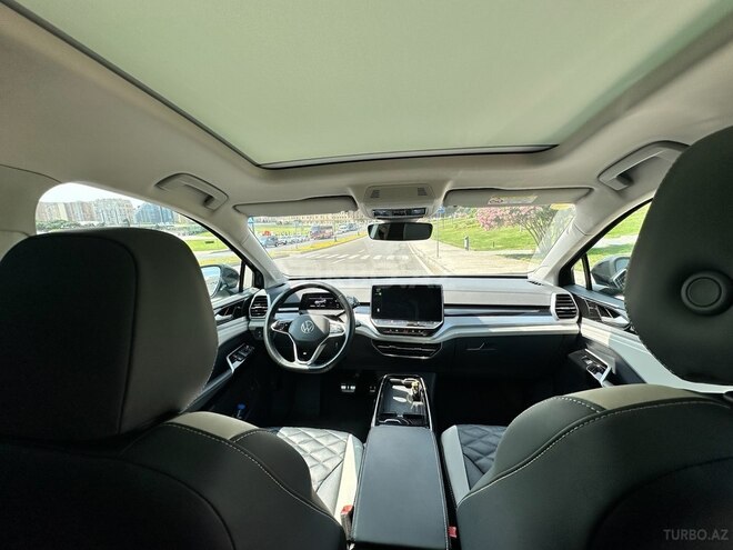 Volkswagen ID.6 Crozz-6