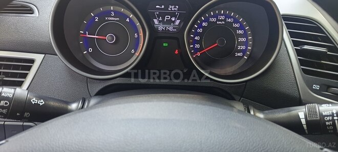 Hyundai Avante 2015, 184,127 km - 1.6 l - Mingəçevir