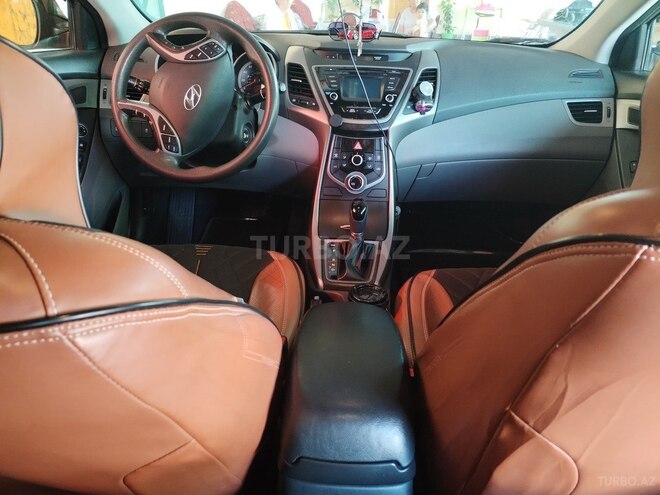 Hyundai Elantra 2015, 125,000 km - 1.8 л - Bakı