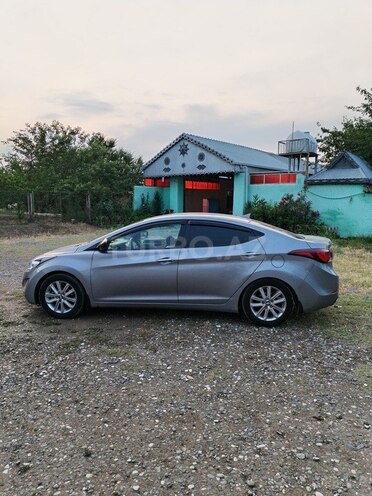 Hyundai Elantra 2015, 125,000 km - 1.8 л - Bakı