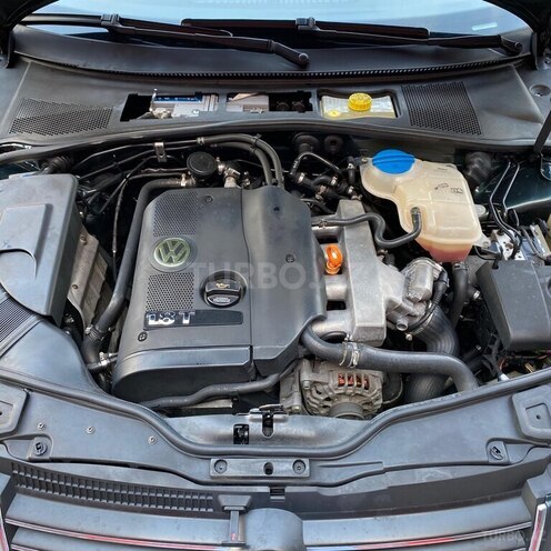 Volkswagen Passat 2004, 360,234 km - 1.8 l - Bakı