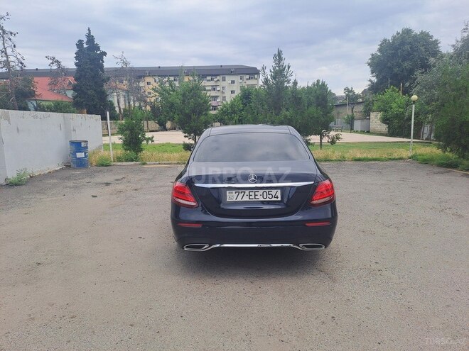 Mercedes E 200 d 2016, 183,000 km - 2.0 л - Sabirabad