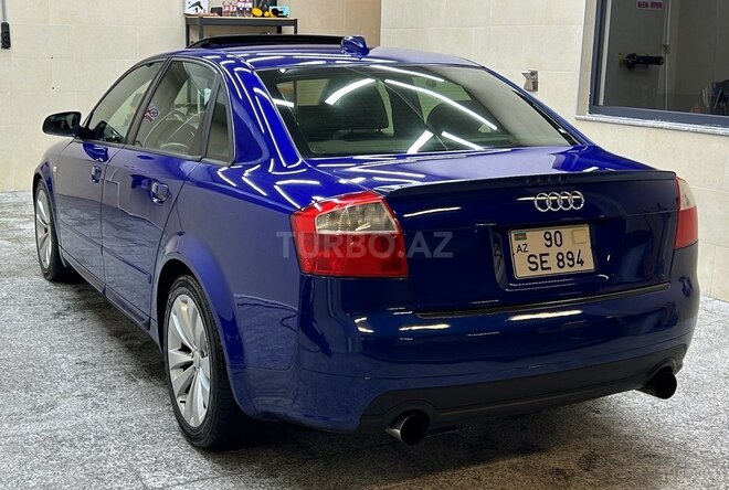 Audi A4 2003, 421,500 km - 1.8 л - Bakı