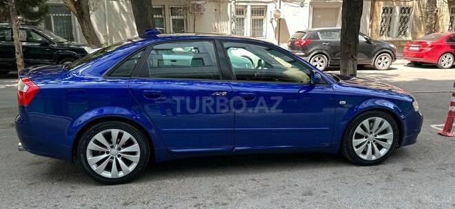 Audi A4 2003, 421,500 km - 1.8 л - Bakı