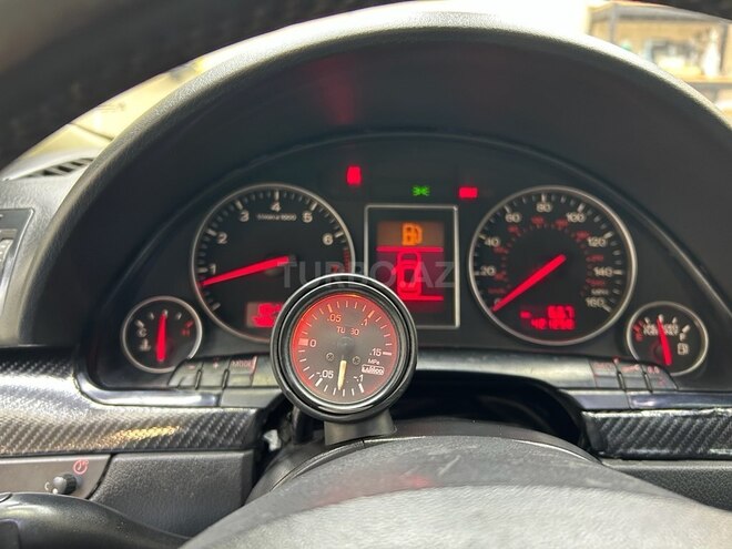 Audi A4 2003, 421,500 km - 1.8 л - Bakı