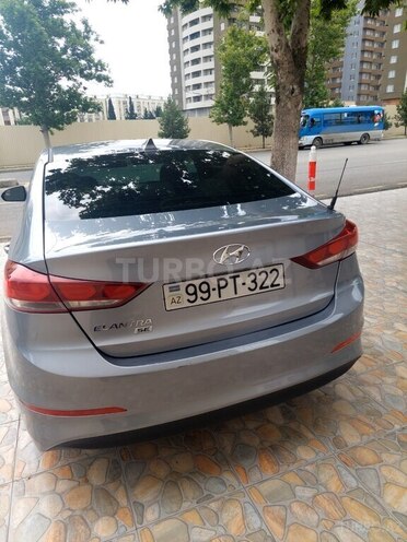 Hyundai Elantra 2016, 132,000 km - 2.0 л - Gəncə