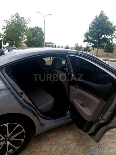 Hyundai Elantra 2016, 132,000 km - 2.0 л - Gəncə