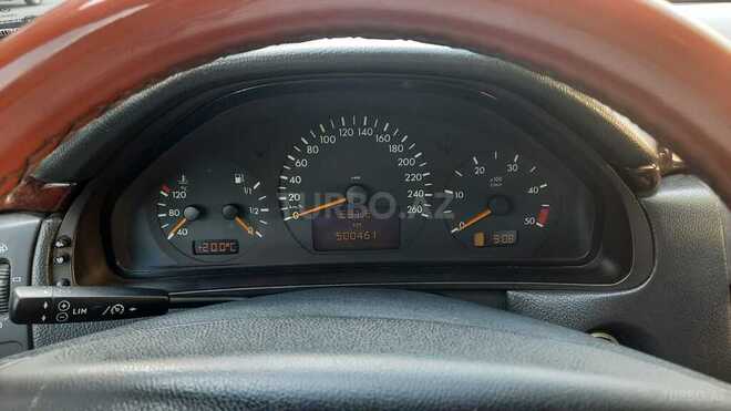 Mercedes E 220 d 2000, 500,461 km - 2.2 l - Bakı