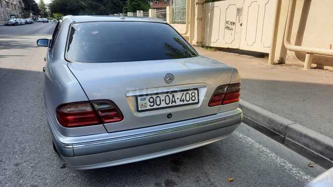Mercedes E 220 d 2000, 500,461 km - 2.2 l - Bakı