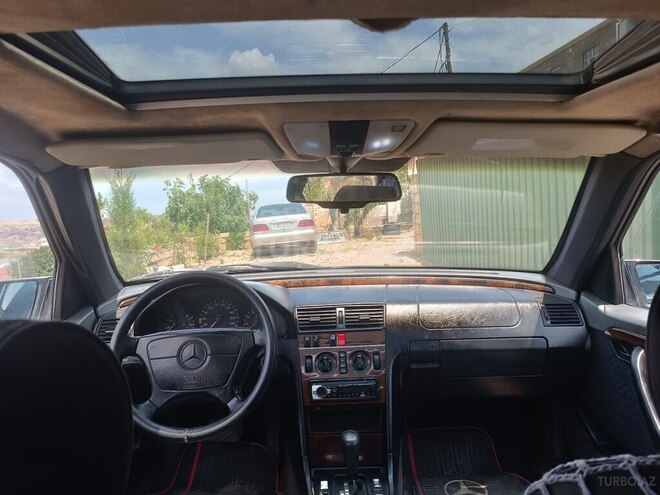 Mercedes C 220 1995, 337,000 km - 2.2 л - Bakı