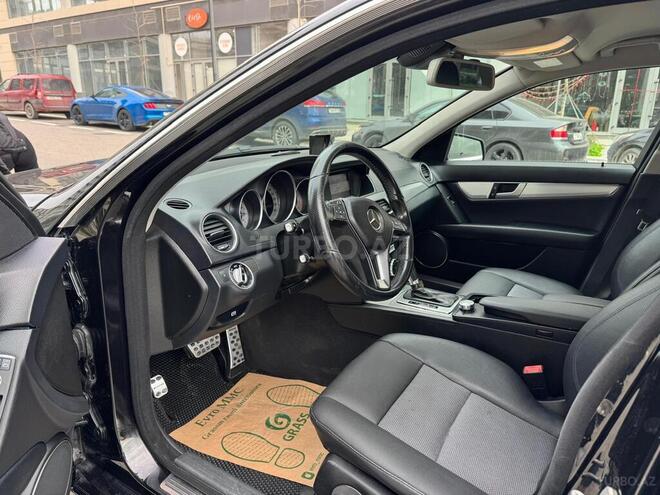 Mercedes C 250 2013, 136,077 km - 1.8 l - Bakı