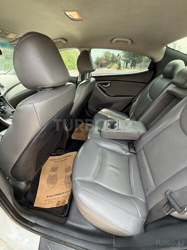 Hyundai Elantra 2014, 120,000 km - 1.8 l - Ağsu