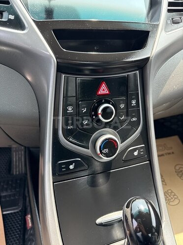 Hyundai Elantra 2014, 120,000 km - 1.8 l - Ağsu