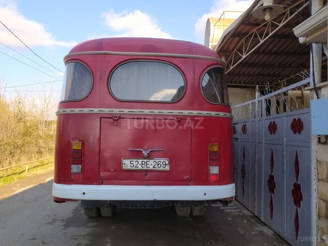 PAZ  1989, 999,999 km - 4.7 l - Samux