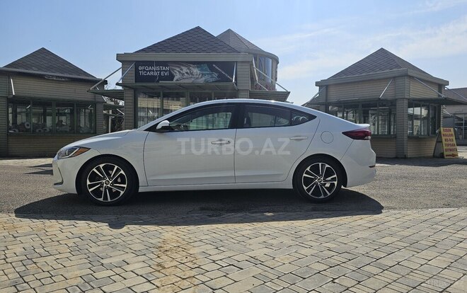 Hyundai Elantra 2016, 138,404 km - 2.0 l - Bakı