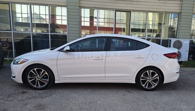 Hyundai Elantra 2016, 138,404 km - 2.0 l - Bakı
