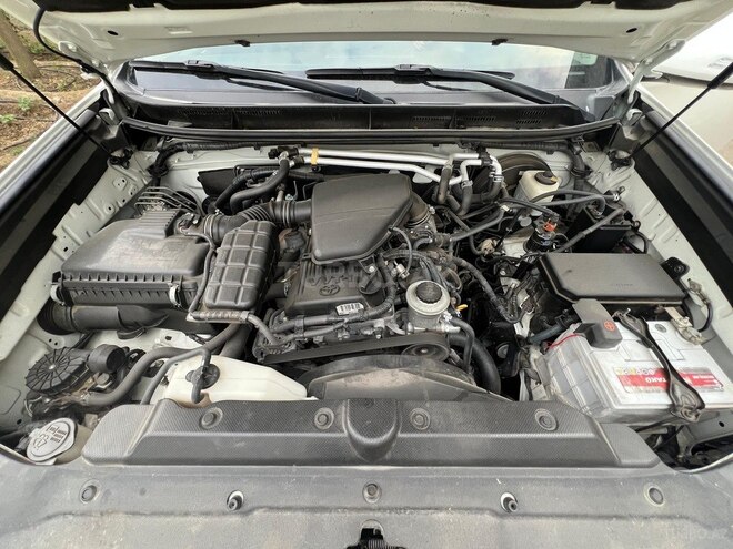 Toyota Land Cruiser Prado 2011, 180,000 km - 2.7 l - Bakı