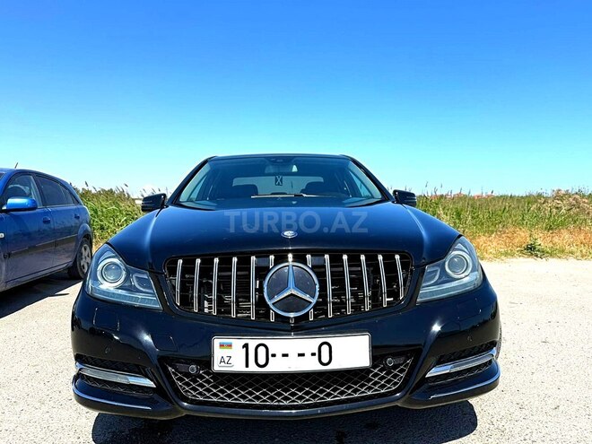 Mercedes C 250 2013, 136,077 km - 1.8 l - Bakı