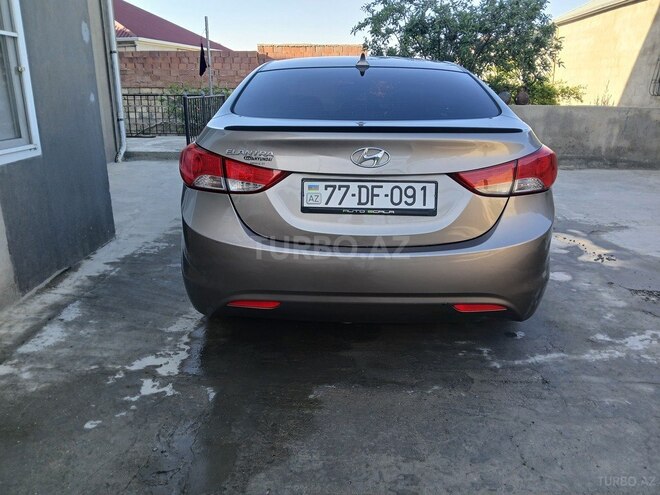 Hyundai Elantra 2013, 215,000 km - 1.8 l - Bakı