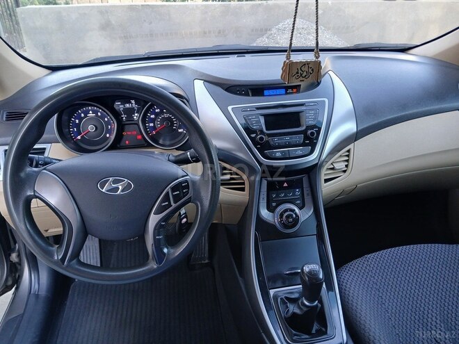 Hyundai Elantra 2013, 215,000 km - 1.8 l - Bakı