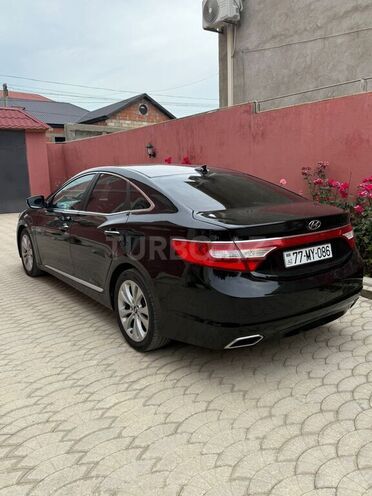 Hyundai Grandeur 2015, 200,000 km - 2.2 l - Bakı