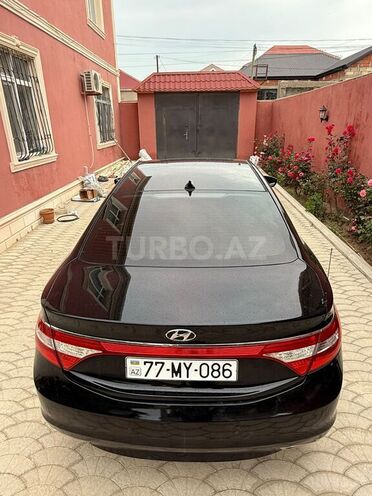 Hyundai Grandeur 2015, 200,000 km - 2.2 l - Bakı