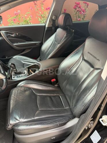 Hyundai Grandeur 2015, 200,000 km - 2.2 l - Bakı