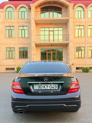 Mercedes C 250 2012, 236,000 km - 1.8 l - İmişli