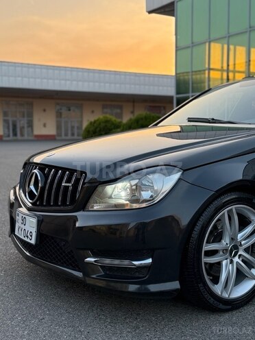 Mercedes C 250 2012, 236,000 km - 1.8 l - İmişli