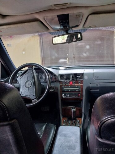 Mercedes C 240 2000, 240,000 km - 2.4 l - Bakı