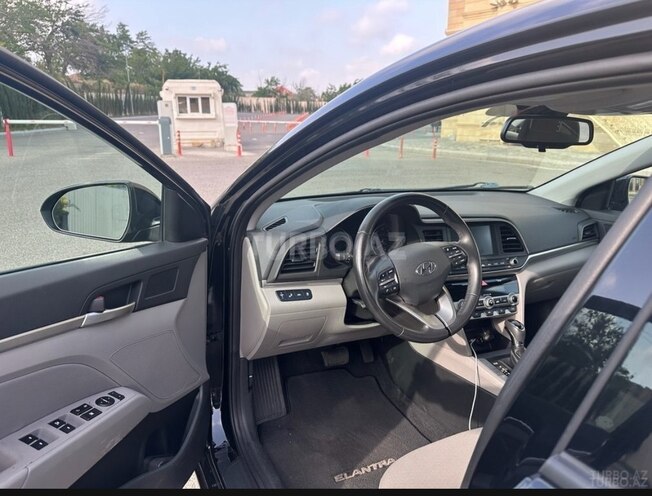 Hyundai Elantra 2019, 62,764 km - 2.0 l - Bakı