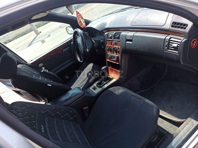 Mercedes C 200 1996, 170,000 km - 2.0 л - Bakı