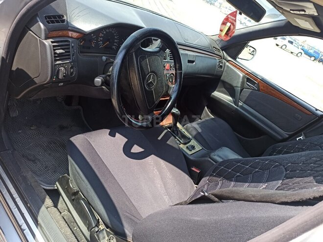 Mercedes C 200 1996, 170,000 km - 2.0 л - Bakı