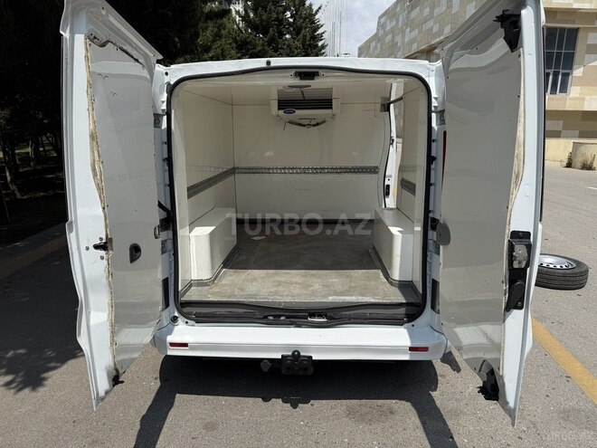 Opel Vivaro 2008, 218,980 km - 2.0 l - Bakı