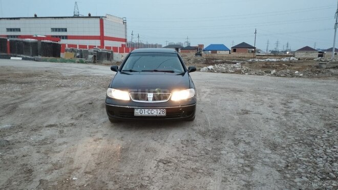 Nissan Sunny-1