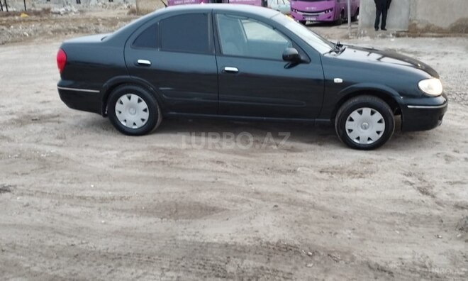 Nissan Sunny-6