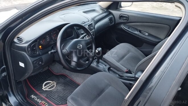 Nissan Sunny-4
