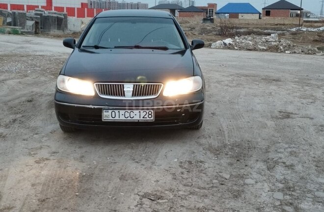 Nissan Sunny-9