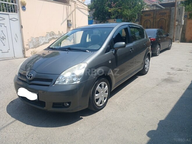 Toyota Corolla Verso 2007, 260,060 km - 1.8 l - Bakı