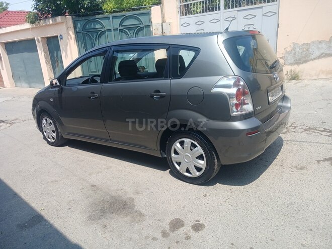 Toyota Corolla Verso 2007, 260,060 km - 1.8 l - Bakı
