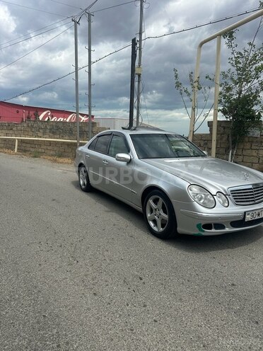 Mercedes E 220 d 2004, 352,967 km - 2.2 l - Bakı