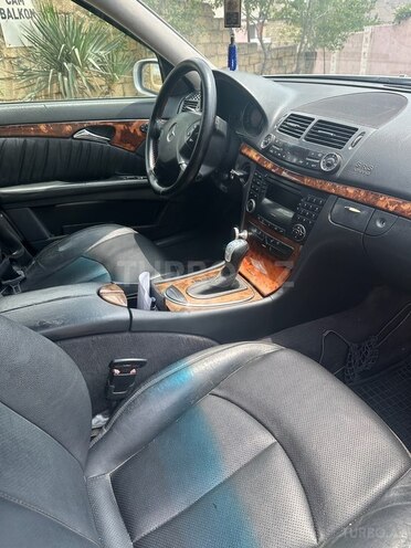 Mercedes E 220 d 2004, 352,967 km - 2.2 l - Bakı